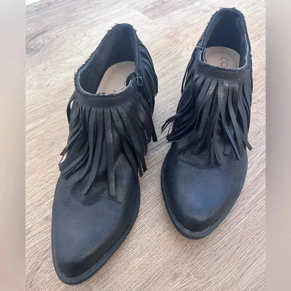 ⭐️ Coconuts by Matisse Bayou Black Fringe Ankle Bootie Size 6 - Picture 1 of 10